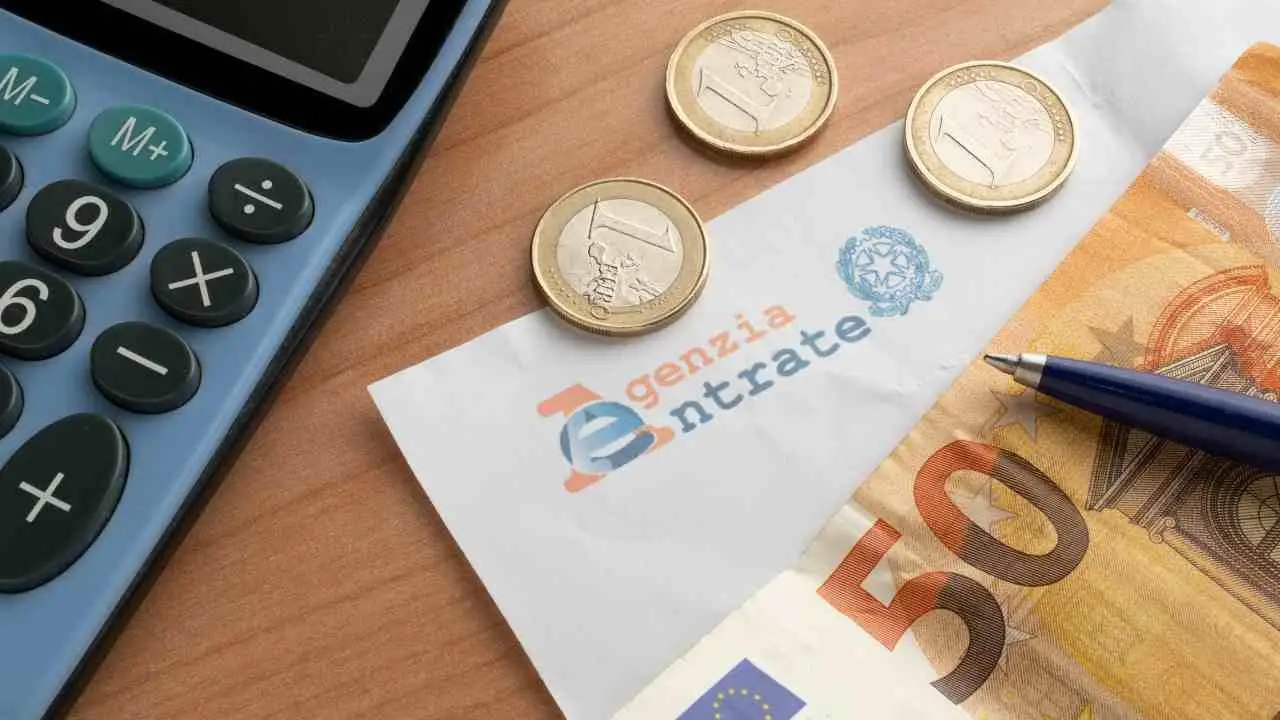 Cosa fare se si riceve una comunicazione dall’agenzia delle entrate: ecco come evitare multe e sanzioni Immagine selezionata