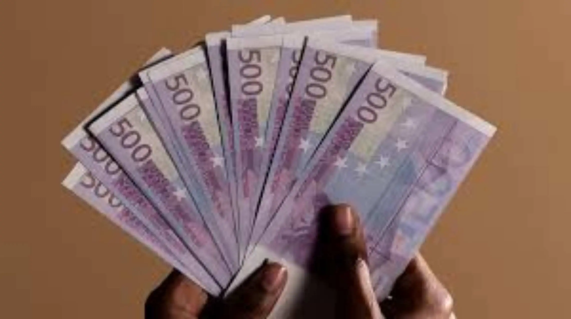 Quali banche offrono i tassi migliori per i depositi nel 2025 Immagine selezionata