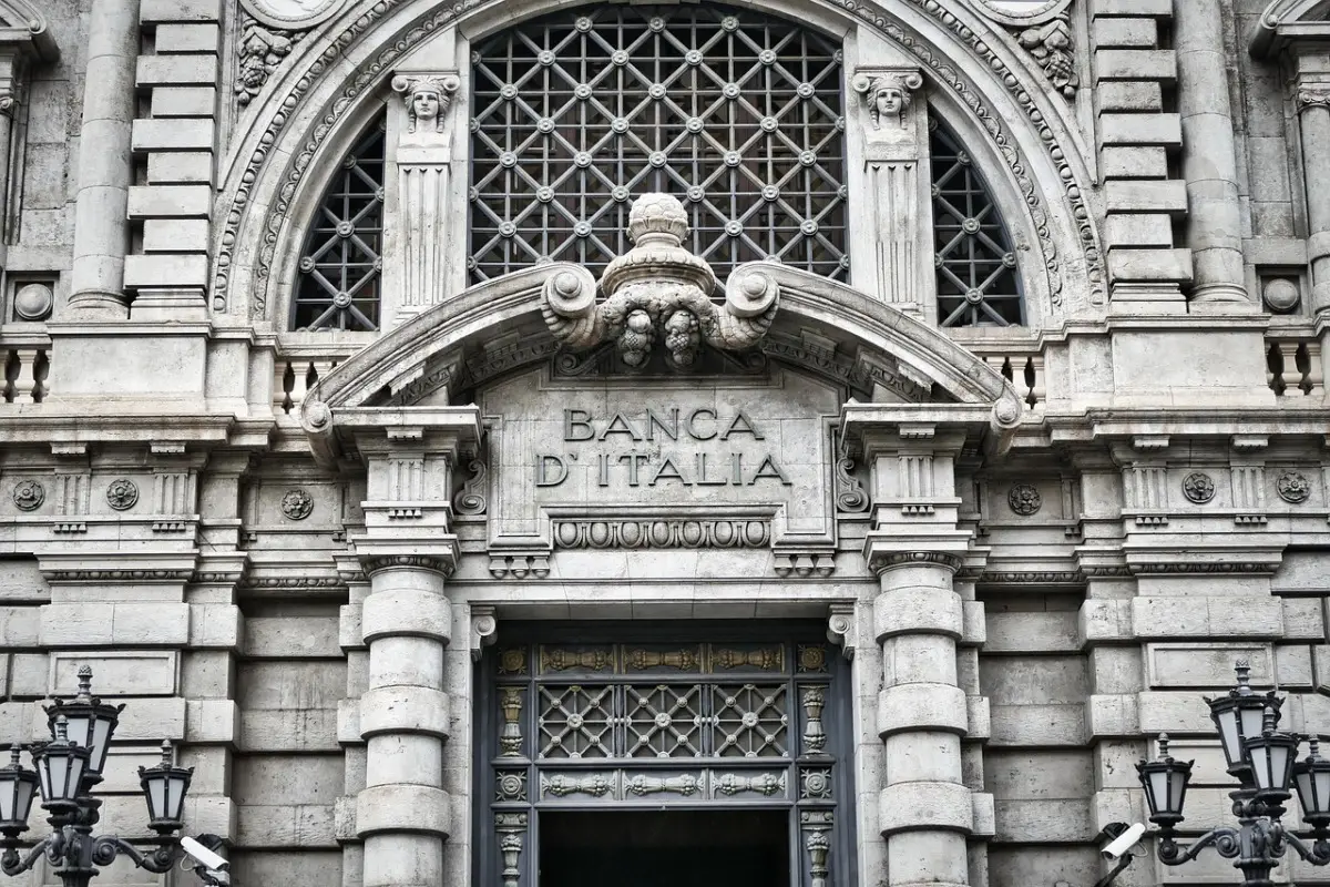 Rivoluzione bancaria in arrivo: ufficiale la fusione che trasformerà i conti correnti Immagine selezionata