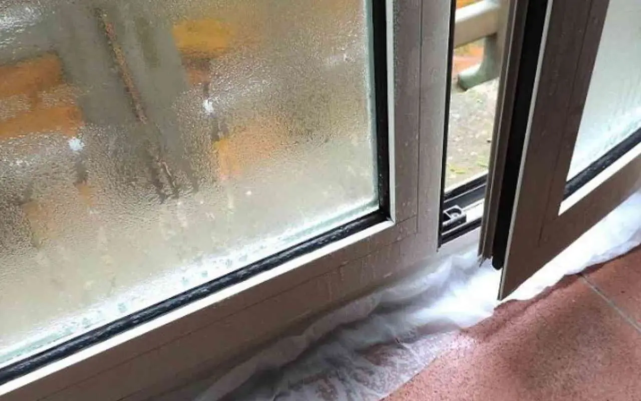 Perché le finestre si appannano e i consigli per prevenirlo
